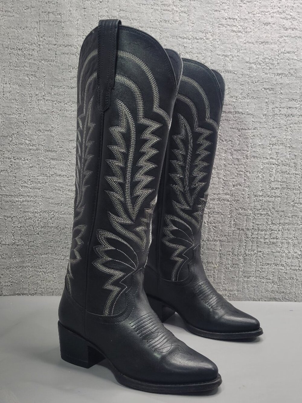 Tecovas The Abby Women's Size US 5.5B Midnight Cowhide Cowgirl Boots.